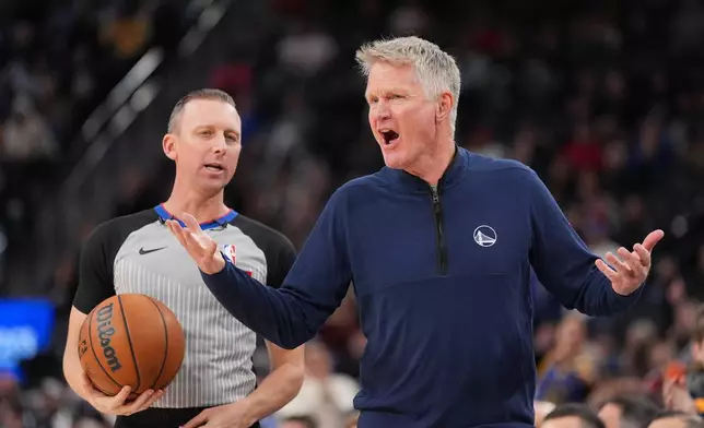 Golden State Warriors Head Coach Steve Kerr reacts to a play during the second half of an NBA basketball game against the Los Angeles Clippers Monday, Jan. 5, 2026, in Inglewood, Calif. (AP Photo/Jae C. Hong)