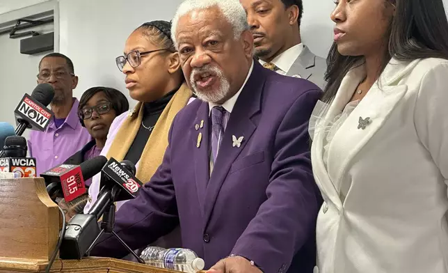 James Wilburn, father of Sonya Massey, reacts in Springfield, Ill., on Thursday, Jan. 29, 2026, to the 20-year sentence given to former Illinois sheriff's Deputy Sean Grayson for the July 6, 2024 shooting of Massey in her home in Springfield. (AP Photo/John O'Connor)
