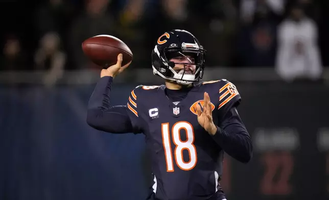 Chicago Bears quarterback Caleb Williams throws a pass during the second half of an NFL football game against the Detroit Lions, Sunday, Jan. 4, 2026, in Chicago. (AP Photo/Erin Hooley)