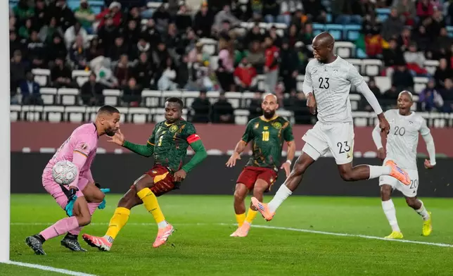 South Africa's Evidence Makgopa scores his side's first goal during the Africa Cup of Nations round of 16 soccer match between South Africa and Cameroon in Rabat, Morocco, Sunday, Jan. 4, 2026. (AP Photo/Themba Hadebe)