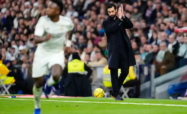 Real Madrid's head coach Alvaro Arbeloa reacts during the Spanish La Liga soccer match between Real Madrid and Levante in Madrid, Spain, Saturday, Jan. 17, 2026. (AP Photo/Jose Breton)