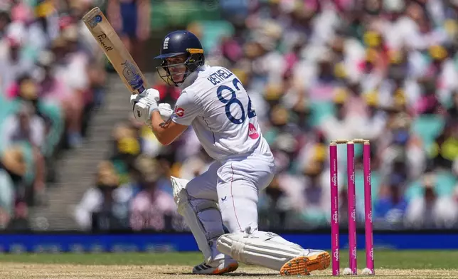 England's Jacob Bethell bats during play on day four of the fifth and final Ashes cricket test between England and Australia in Sydney, Wednesday, Jan. 7, 2026. (AP Photo/Mark Baker)
