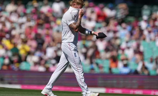 England's Ben Stokes walks from the field during play on day four of the fifth and final Ashes cricket test between England and Australia in Sydney, Wednesday, Jan. 7, 2026. (AP Photo/Mark Baker)