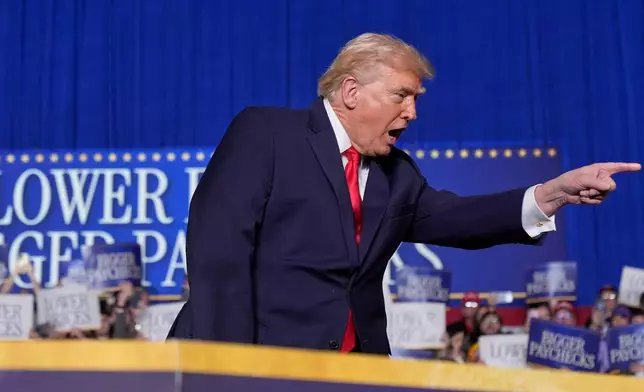 President Donald Trump speaks during an event at the Horizon Events Center in Clive, Iowa, Tuesday, Jan. 27, 2026. (AP Photo/Mark Schiefelbein)
