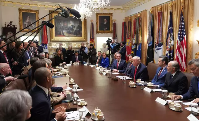 President Donald Trump speaks during a cabinet meeting at the White House, Thursday, Jan. 29, 2026, in Washington. (AP Photo/Evan Vucci)