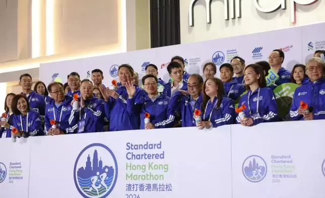 The Chief Executive, Mr. John Lee officiated as a guest of honor at the start of the full marathon race. Photo source: FB of Mr. John Lee