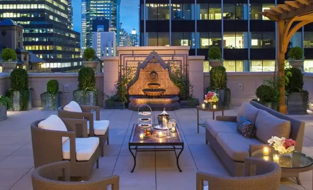 InterContinental New York Barclay (1926) New York, New York. Credit: InterContinental New York Barclay and Historic Hotels of America.