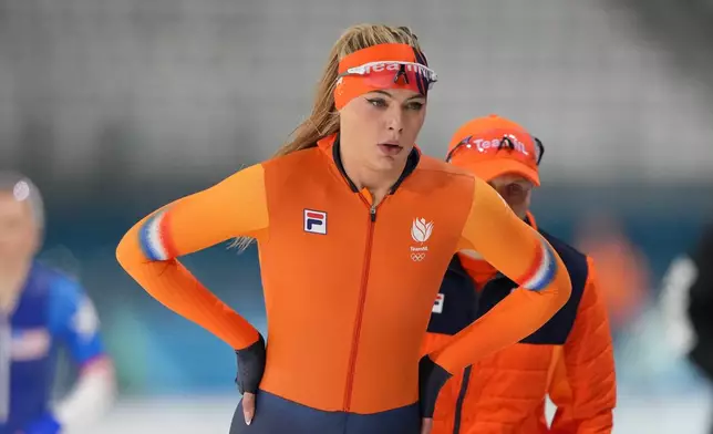 Jutta Leerdam of the Netherlands warms up during a speedskating training session, at the 2026 Winter Olympics, in Milan, Italy, Thursday, Feb. 5, 2026. (AP Photo/Lee Jin-man)
