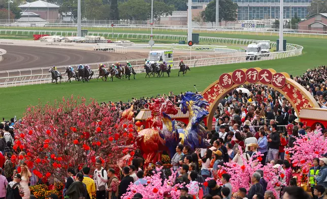 The exciting horse racing on the third day of the Chinese New Year, Photo source: the Hong Kong Jockey Club