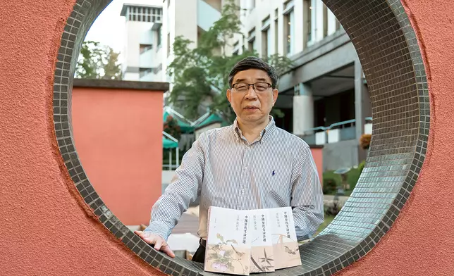 Prof Cai Zongqi, Director of the Advanced Institute for Global Chinese Studies and and Lee Wing Tat Chair Professor of Chinese Literature of Lingnan University.