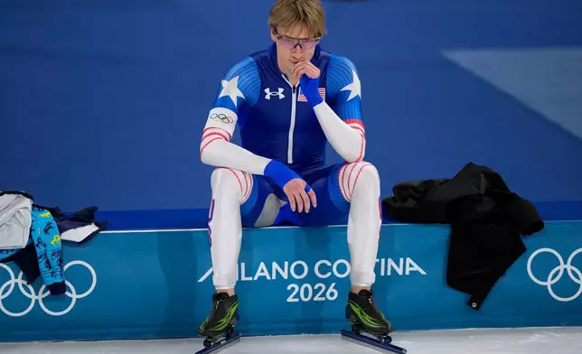 Jordan Stolz of the U.S. concentrates prior to competing in the men's 500 meters speedskating race at the 2026 Winter Olympics, in Milan, Italy, Saturday, Feb. 14, 2026. (AP Photo/Ben Curtis)