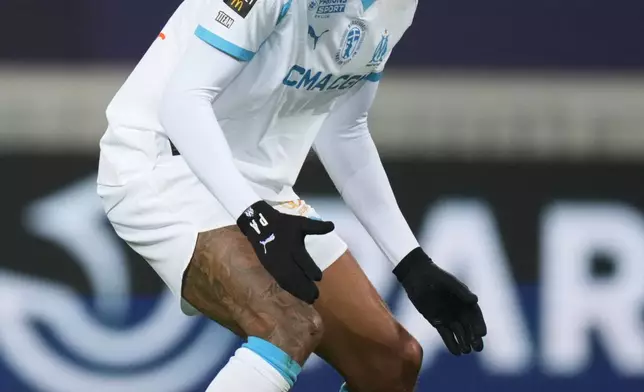 Marseille's Pierre-Emerick Aubameyang reacts during the French League One soccer match between Paris FC and Marseille in Paris, Saturday, Jan. 31, 2026. (AP Photo/Thibault Camus)