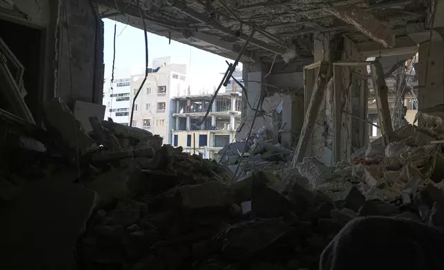 An apartment building is seen after an explosion in the southern port city of Bandar Abbas, Iran, on Saturday, Jan. 31, 2026. (Amirhosein Khorgooi/ISNA via AP)