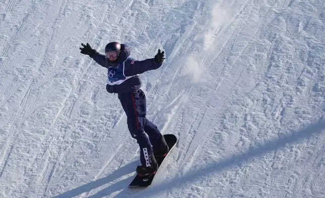 United States' Redmond Gerard reacts during the men's snowboarding slopestyle qualifications at the 2026 Winter Olympics, in Livigno, Italy, Sunday, Feb. 15, 2026. (AP Photo/Lindsey Wasson)