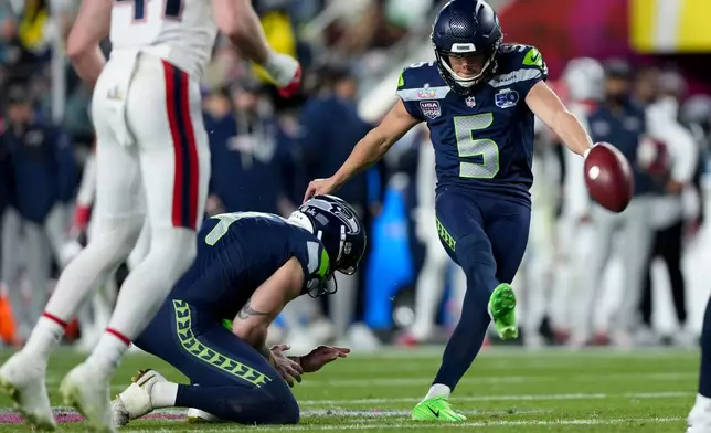 Seattle Seahawks kicker Jason Myers makes a 26-yard field goal during the second half of the NFL Super Bowl 60 football game against the New England Patriots, Sunday, Feb. 8, 2026, in Santa Clara, Calif. (AP Photo/Brynn Anderson)