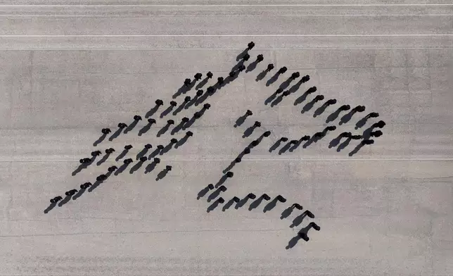 Commissioner of Customs and Excise reviews Hong Kong Customs passing-out parade  Source: HKSAR Government Press Releases