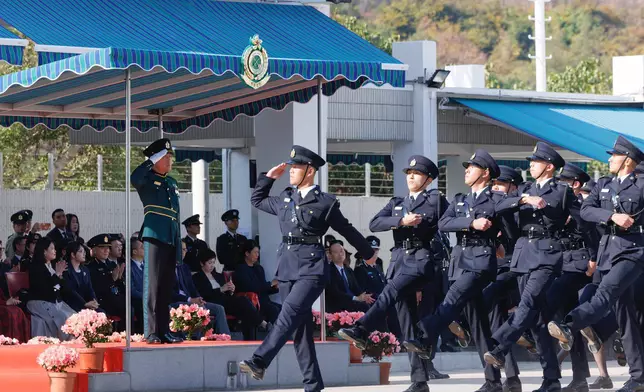 Commissioner of Customs and Excise reviews Hong Kong Customs passing-out parade  Source: HKSAR Government Press Releases