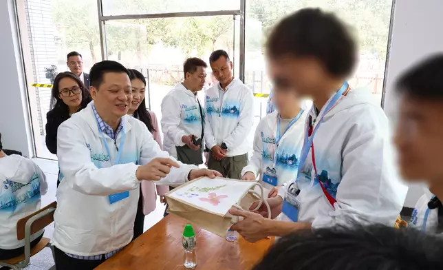 Young rehabilitated persons conclude Greater Bay Area exchange tour in Zhuhai  Source: HKSAR Government Press Releases