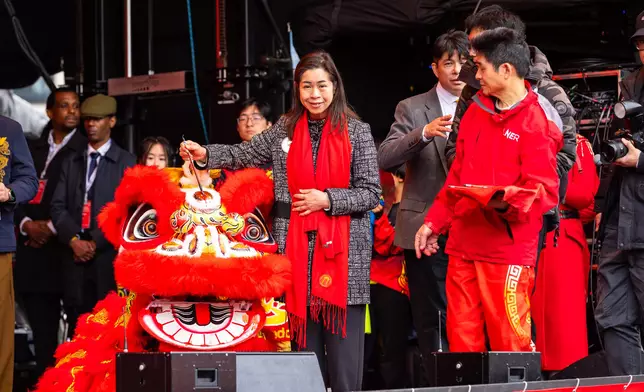 London ETO welcomes Year of Horse with vibrant celebrations in London  Source: HKSAR Government Press Releases