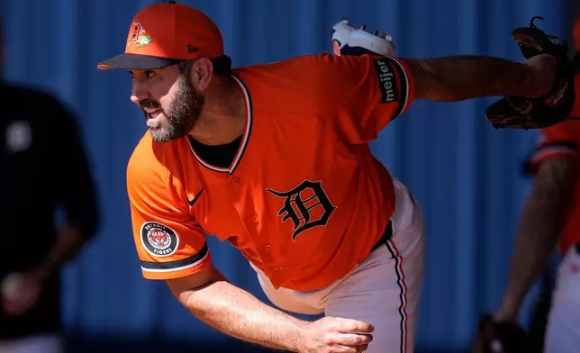 Detroit Tigers pitcher Justin Verlander works during workouts at spring training baseball, Friday, Feb. 20, 2026, in Lakeland. (AP Photo/Mike Stewart)