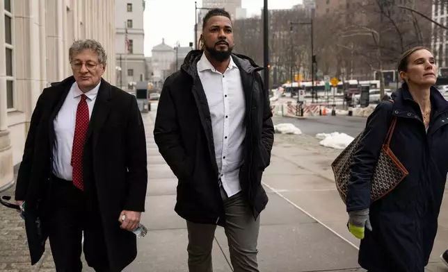 Cleveland Guardians' Emmanuel Clase arrives at Brooklyn federal court, Wednesday, Feb. 18, 2026, in New York. (AP Photo/Yuki Iwamura)