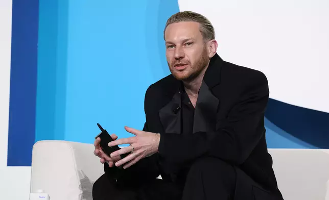 Krzysztof Andrzej Kowal, Global Retail Design Director at YSL Beauty, L'Oréal Luxe, highlighted how to craft an immersive and unforgettable shopping experience.