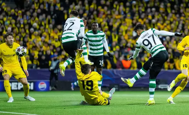 Sporting's Luis Suárez shoots the ball during the Champions League soccer match between Bodo/Glimt and Sporting Lisbon, in Bodo, Norway, Wednesday March 11, 2026. (Fredrik Varfjell/NTB Scanpix via AP)