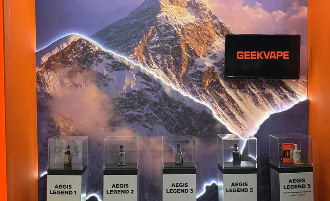 GEEKVAPE Unveils “GEEK STORE” Concept at Vapexpo Paris, Showcasing Future Retail Experience for Partners