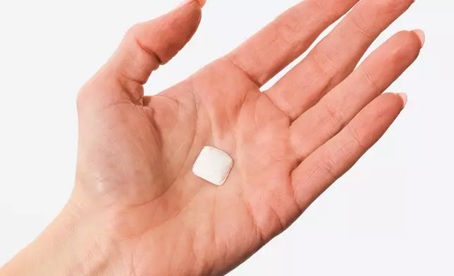 Niagen NanoCloud™ sachets, a limited-release, precision-dosed topical skincare prototype powered by Niagen Bioscience’s flagship ingredient, Niagen®