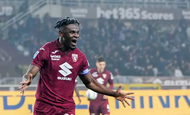 Torino's Duvan Zapata celebrates after scoring a goal during the Italian Serie A soccer match between Torino and Lazio in Turin, Italy, Sunday, March 1, 2026. (Tano Pecoraro/LaPresse via AP)