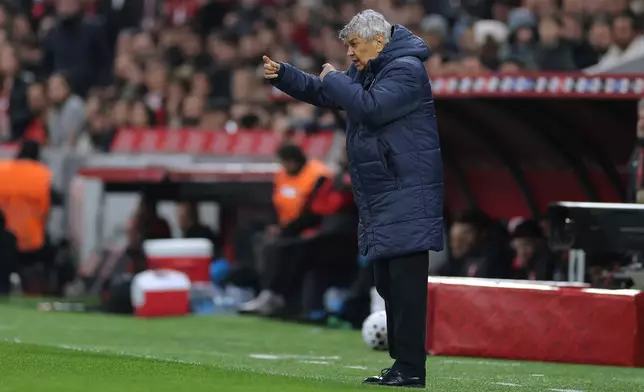 Romania's head coach Mircea Lucescu gives instructions during the 2026 World Cup playoff semifinal soccer match between Turkey and Romania, in Istanbul, Turkey, Thursday, March 26, 2026. (AP Photo)
