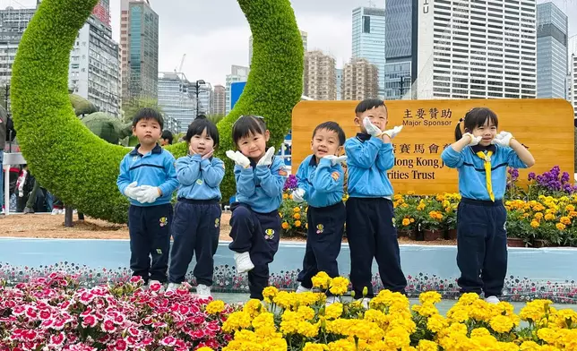 More than 1 100 students experience building spectacular horticultural display for Hong Kong Flower Show Source: HKSAR Government Press Releases