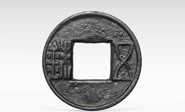 "The Majestic Han: A Golden Age of Vigour and Cultural Integration" exhibition opens  Source: HKSAR Government Press Releases