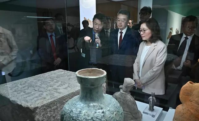 "The Majestic Han: A Golden Age of Vigour and Cultural Integration" exhibition opens  Source: HKSAR Government Press Releases