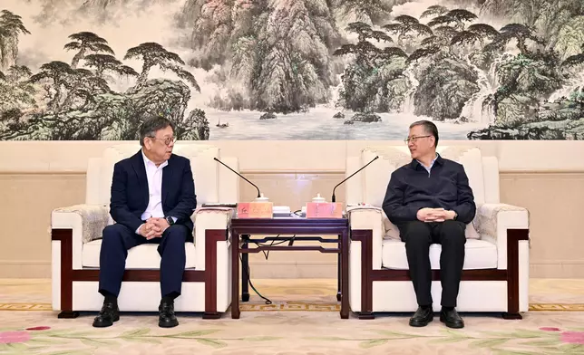 SCED leads delegation to visit Guizhou to promote liquor trading  Source: HKSAR Government Press Releases