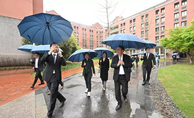 CS leads delegation of Working Group on Planning and Construction of the University Town to continue visit to Zhejiang (with photos/video) Source: HKSAR Government Press Releases