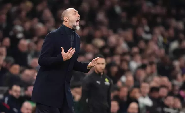 Tottenham Hotspur manager Igor Tudor reacts on the touchline during the English Premier League soccer match between Tottenham Hotspur and Crystal Palace in London, Thursday March 5, 2026. (John Walton/PA via AP)