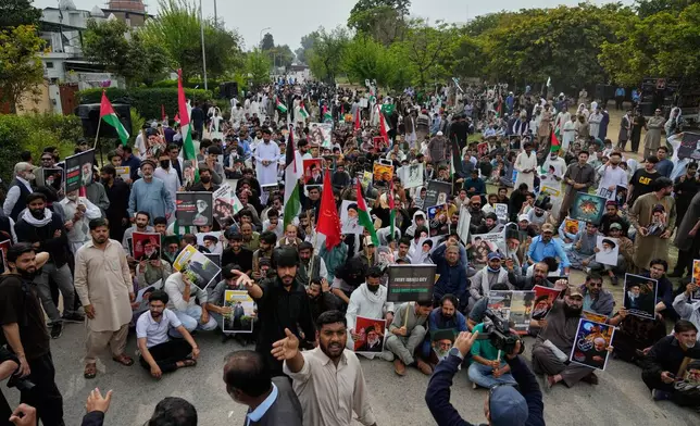 Shiite Muslims take part in a rally to condemn the killing of Iranian Supreme Leader Ayatollah Ali Khamenei and against the Israeli strikes on Iran, in Islamabad, Pakistan, Friday, March 6, 2026. (AP Photo/Anjum Naveed)