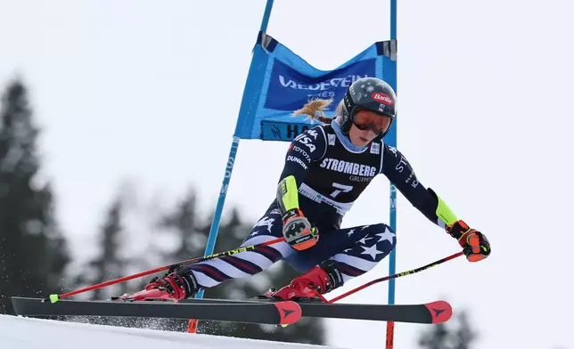 United States' Mikaela Shiffrin competes in an alpine ski, women's giant slalom race, at the Lillehammer World Cup Finals, in Hafjell, Norway, Wednesday, March 25, 2026. (AP Photo/Marco Trovati)