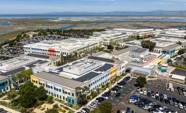 Meta headquarters is pictured on Thursday, March 26, 2026, in Menlo Park, Calif. (AP Photo/Noah Berger)