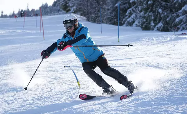 Antoine Maure skis during a training session in Lans-en-Vercors, near Grenoble, France, Friday, Feb. 13, 2026. (AP Photo/Laurent Cipriani)