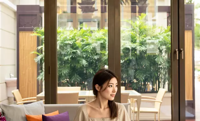 For the ultimate private sunshine retreat, the airy and fully air‑conditioned Cabanas at Galaxy Macau offer an unmissable day-escape for friends and families to book and enjoy for the limited time summer season.