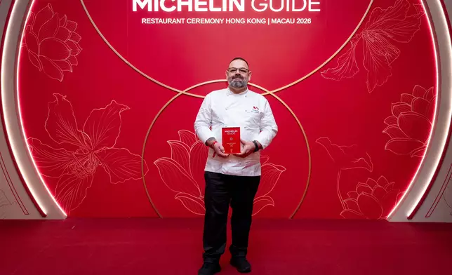 For 11 consecutive years, 8½ Otto e Mezzo BOMBANA at Galaxy Macau has held its One MICHELIN Star honour. Executive Chef Marino D'Antonio accepted the 2026 One-star accolade.