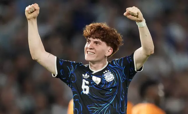 Argentina's Valentin Barco celebrates scoring his side's 5th goal against Zambia during a friendly soccer match in Buenos Aires, Argentina, Tuesday, March 31, 2026. (AP Photo/Gustavo Garello)