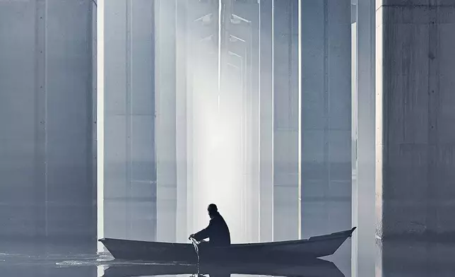 CONCRETE IN DAILY LIFE WINNER: Time and Space Travellers by Naitao Li, Harbin, China