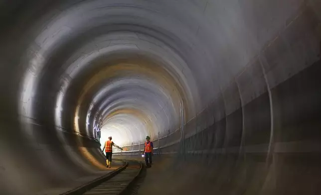 CONCRETE INFRASTRUCTURE WINNER: Hidden Connection by Rafly Rinaldy, Jakarta, Indonesia