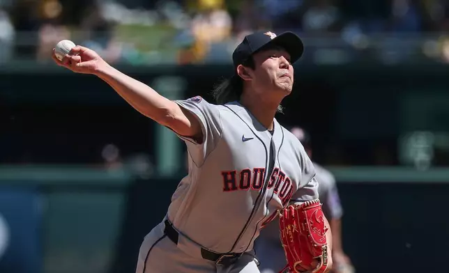 Houston Astros pitcher Tatsuya Imai throws to the Athletics during the first inning of a baseball game Saturday, April 4, 2026, in West Sacramento, Calif. (AP Photo/Sara Nevis)