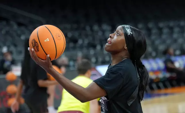 South Carolina guard Raven Johnson goes up for a shot during practice prior to the national semifinals at the Women's Final Four of the NCAA college basketball tournament, Thursday, April 2, 2026, in Phoenix. (AP Photo/Ross D. Franklin)