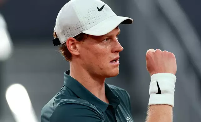 Jannik Sinner of Italy reacts during his match against Rafael Jodar of Spain during the Madrid Open tennis tournament in Madrid, Wednesday, April 29, 2026. (AP Photo/Pablo Garcia)