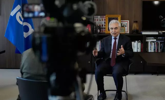 International Energy Agency Executive Director Fatih Birol speaks during an interview with The Associated Press, at the IEA headquarters in Paris, Thursday, April 16, 2026. (AP Photo/Michel Euler)